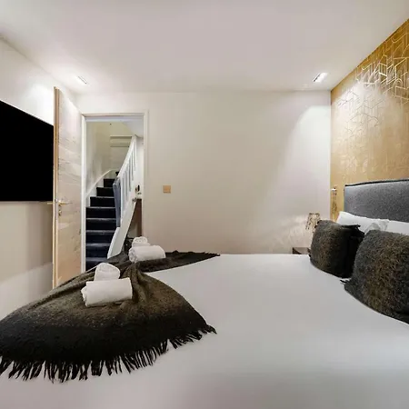 Luxury 4br With 4 Baths - - D' Emeraude דירה